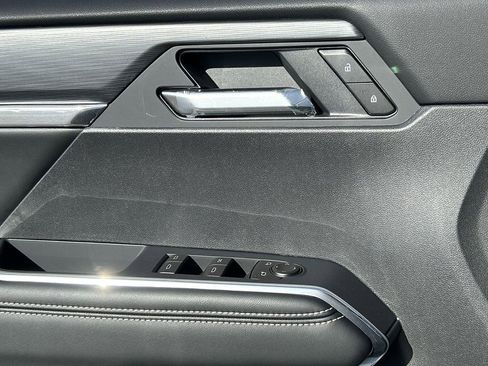 New 2026 GMC Acadia Elevation image 23