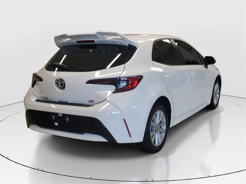 Used 2025 Toyota Corolla SE image 7