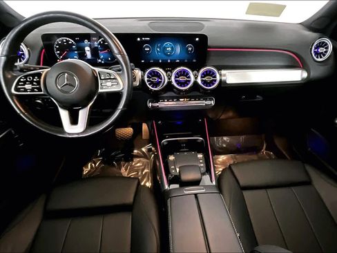 Used 2023 Mercedes-Benz GLB 250 4MATIC image 15
