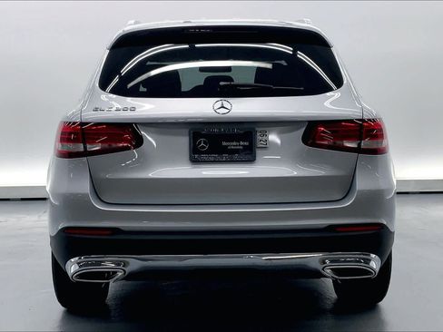Used 2018 Mercedes-Benz GLC 300 image 3
