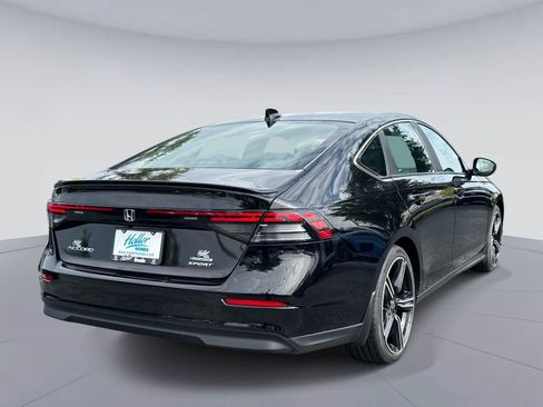 Certified 2023 Honda Accord Sport image 4