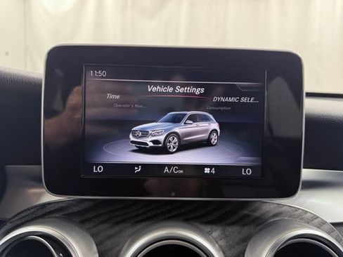 Used 2017 Mercedes-Benz GLC 300 4MATIC image 27