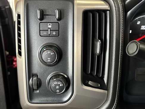 Used 2018 GMC Sierra 2500 Denali w/ Duramax Plus Package image 18