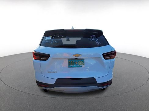 Used 2025 Chevrolet Blazer LT image 5