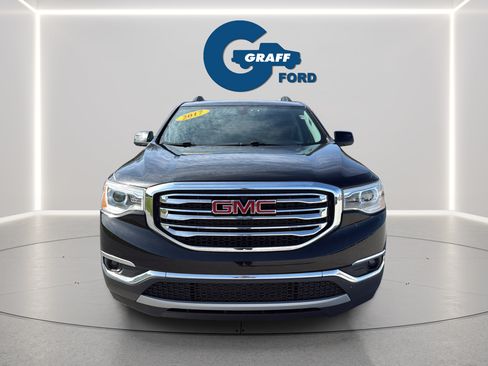 Used 2017 GMC Acadia SLE w/ Driver Alert Package I FWD image 2