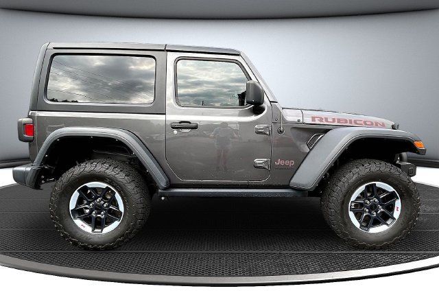 Used 2022 Jeep Wrangler Rubicon w/ Cold Weather Group AWD/4WD image 4