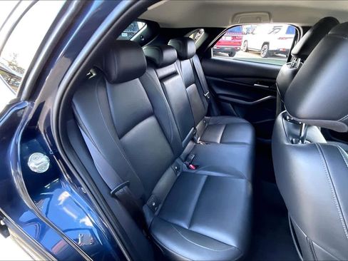 Used 2021 MAZDA CX-30 FWD 2.5 S w/ Select Package image 18