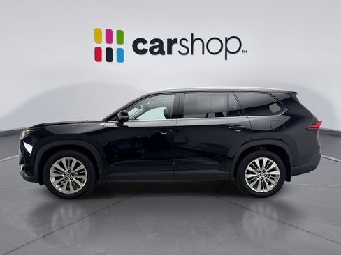 Used 2024 Toyota Grand Highlander AWD image 2
