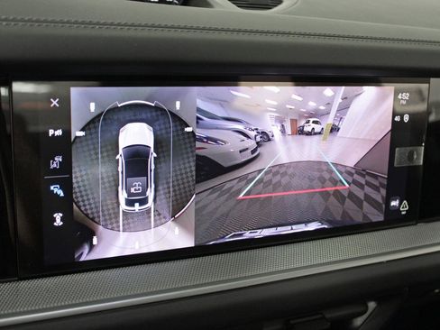 Certified 2025 Porsche Cayenne S image 30