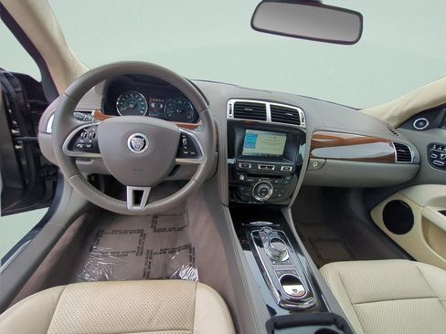 Used 2013 Jaguar XK Convertible RWD image 7