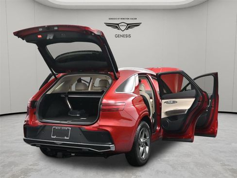 New 2026 Genesis GV70 2.5T Select image 19