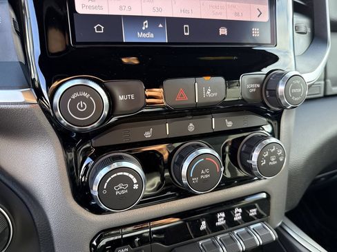 New 2026 RAM 1500 Big Horn AWD/4WD image 22