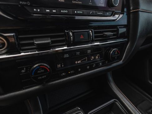 Used 2023 Nissan Pathfinder Rock Creek image 14