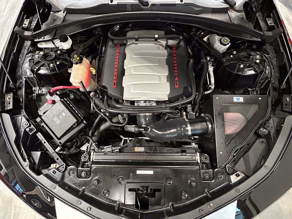 Used 2016 Chevrolet Camaro SS RWD image 48