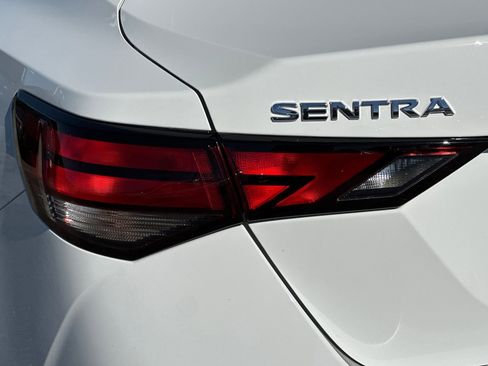 Used 2025 Nissan Sentra S image 21