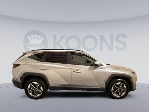 Used 2025 Hyundai Tucson SEL AWD/4WD image 12