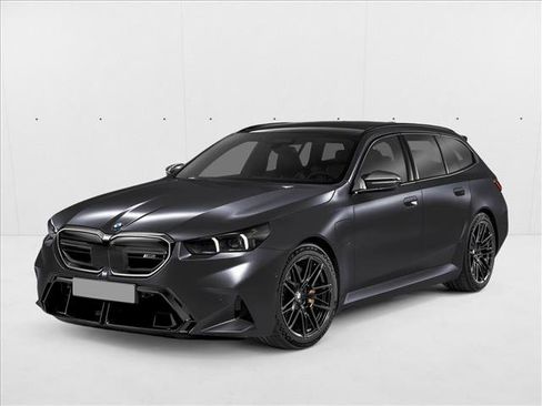 New 2026 BMW M5 Touring image 1