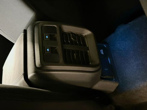 Used 2025 Ford Bronco Big Bend image 27