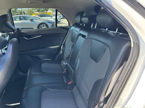 Used 2024 Kia Niro Wind FWD image 33