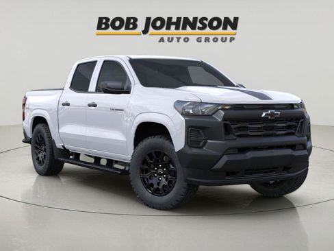 New 2026 Chevrolet Colorado W/T AWD/4WD image 1