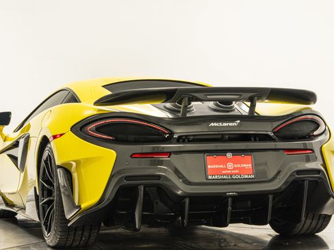 Used 2019 McLaren 600LT RWD image 7