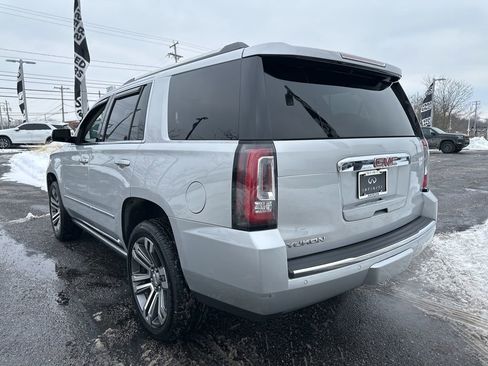 Used 2018 GMC Yukon Denali w/ Denali Ultimate Package image 12