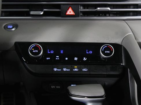 Used 2026 Hyundai Elantra Sport image 22