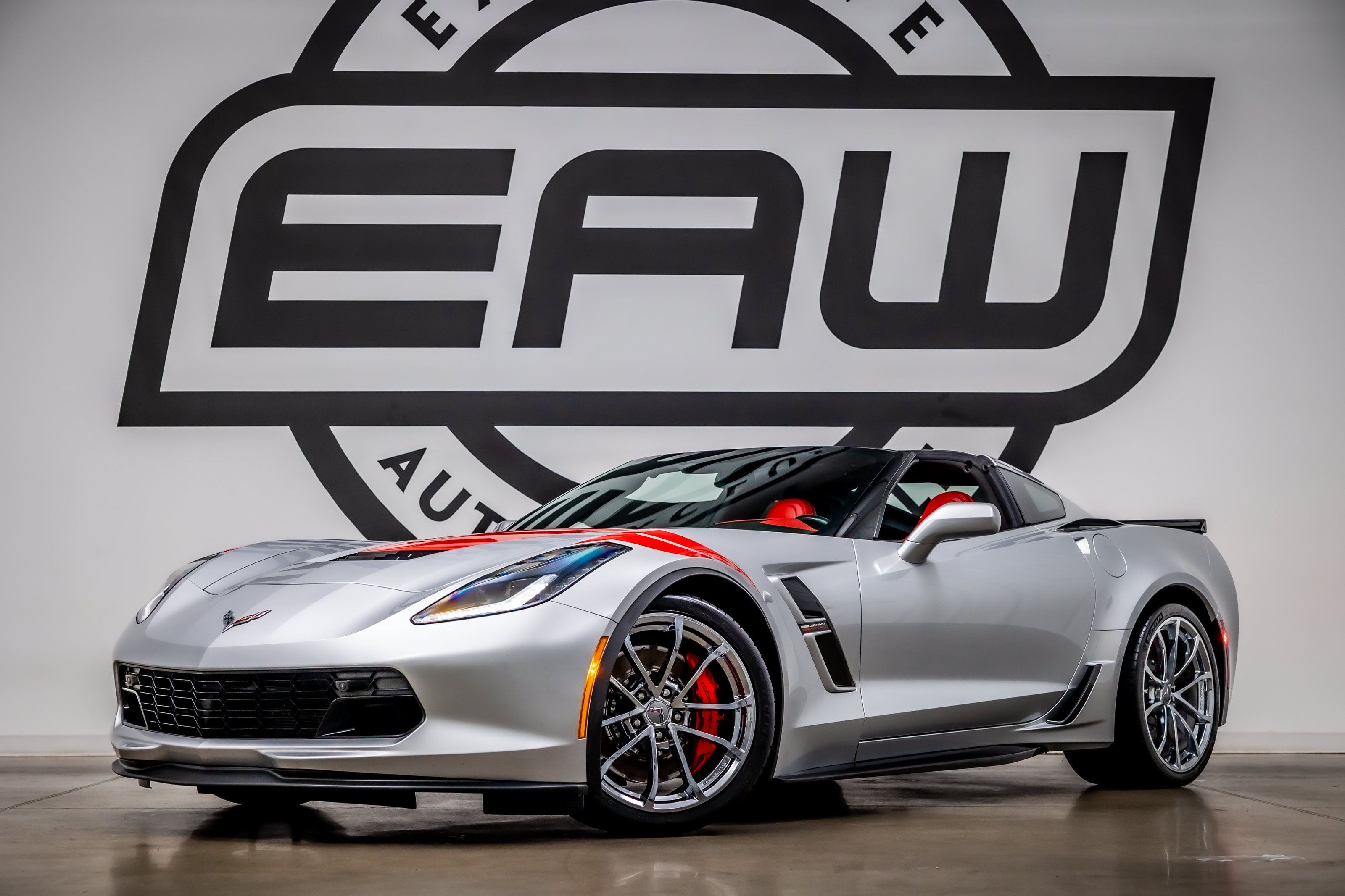 Used 2018 Chevrolet Corvette Grand Sport RWD image 1