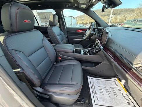 New 2026 Chevrolet Traverse Z71 w/ Driver Confidence Package image 42