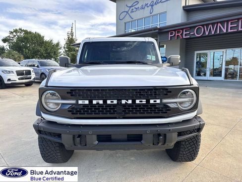 Used 2024 Ford Bronco Wildtrak image 4