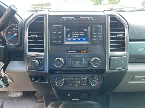 Used 2017 Ford F250 XLT w/ XLT Value Package AWD/4WD image 15