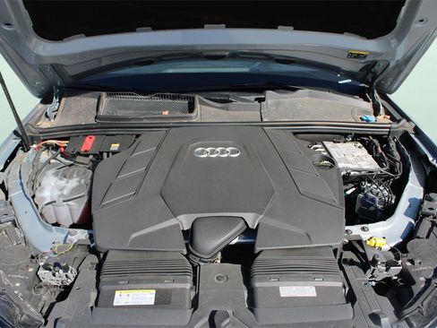 Used 2024 Audi Q7 3.0T Premium Plus image 26