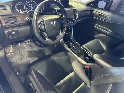 Used 2017 Honda Accord EX-L image 11