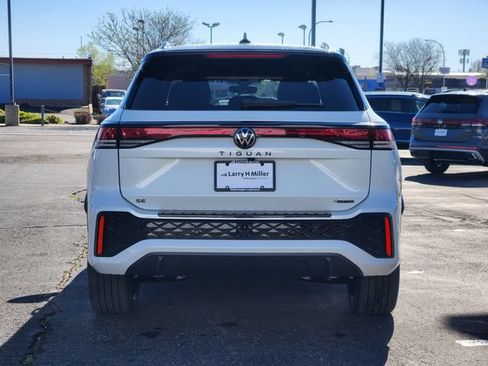 New 2026 Volkswagen Tiguan SE R-Line AWD/4WD image 5