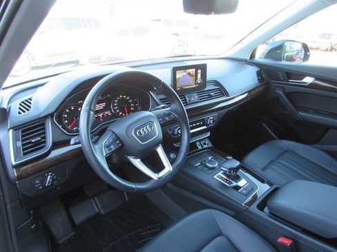 Used 2019 Audi Q5 2.0T Premium image 7