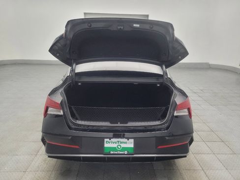 Used 2025 Hyundai Elantra Limited FWD image 29