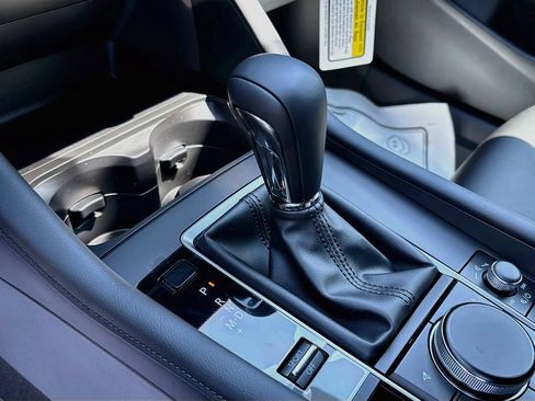New 2026 MAZDA MAZDA3 s FWD image 17