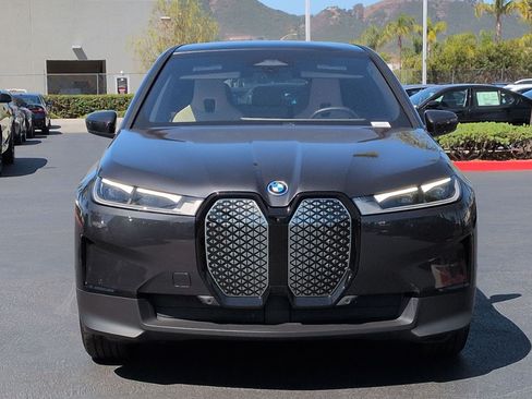 Certified 2024 BMW iX xDrive50 w/ Convenience Package AWD/4WD image 3