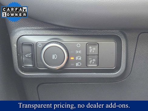 Used 2025 Ford Explorer Active w/ Active Comfort Package AWD/4WD image 22