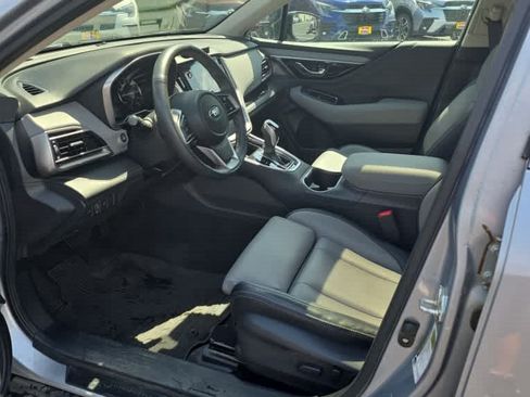Used 2025 Subaru Outback Limited AWD/4WD image 5