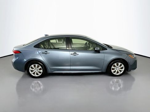 Used 2020 Toyota Corolla LE FWD image 8