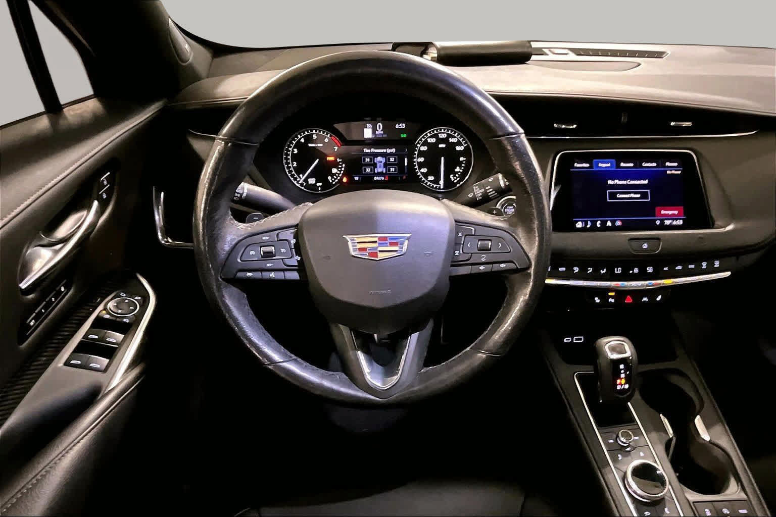 Used 2019 Cadillac XT4 Sport w/ Cold Weather Package FWD image 6
