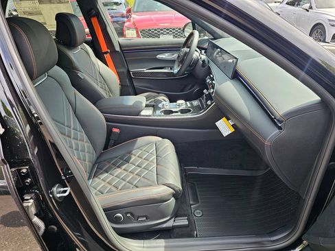 New 2026 Genesis GV70 3.5T Sport Prestige AWD/4WD image 27