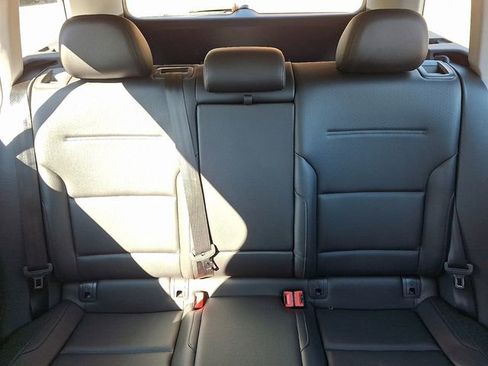 Certified 2019 Volkswagen Golf Alltrack S image 19