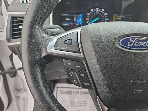 Used 2020 Ford Edge SEL w/ Cold Weather Package image 12