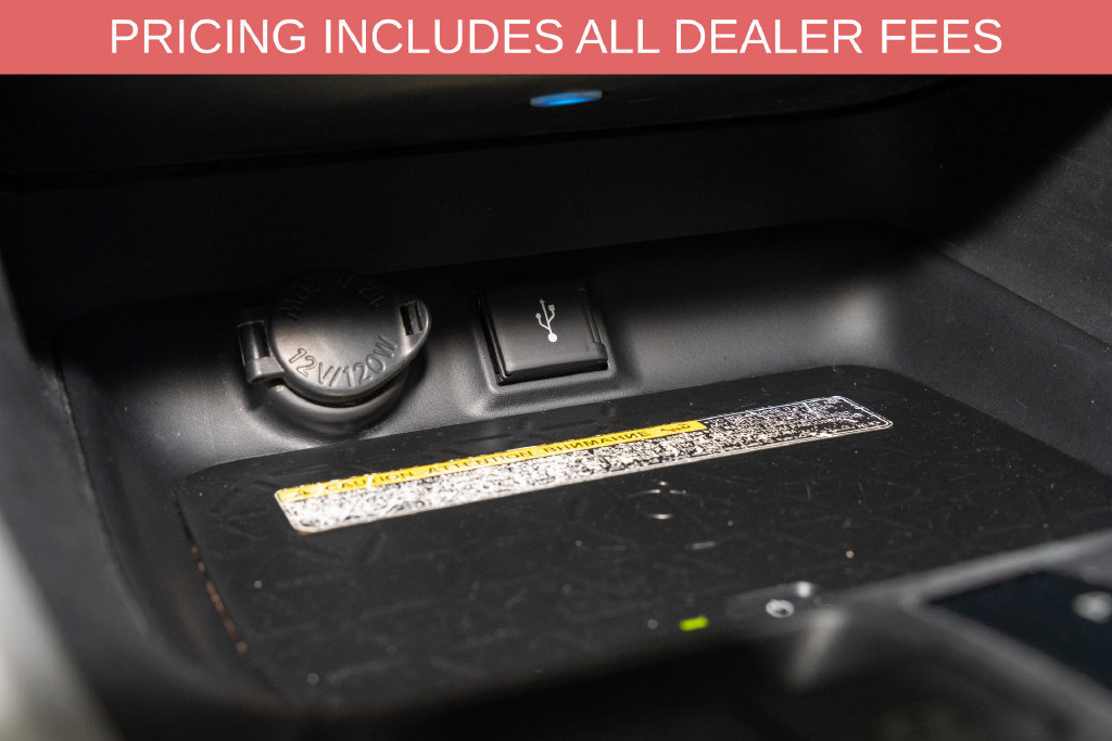 Used 2020 Toyota RAV4 XSE AWD/4WD image 17