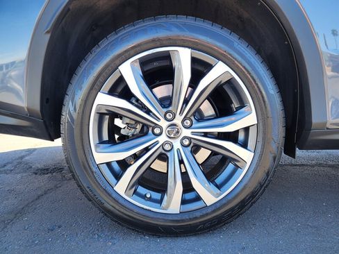 Used 2022 Lexus RX 350L w/ Premium Package image 20