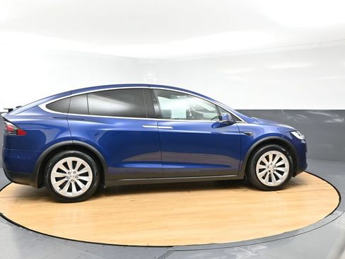 Used 2020 Tesla Model X Long Range AWD/4WD image 44