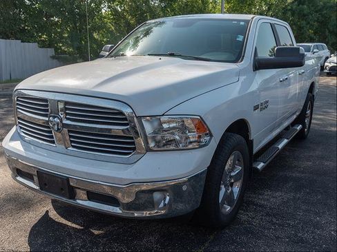 Used 2017 RAM 1500 Big Horn AWD/4WD image 4