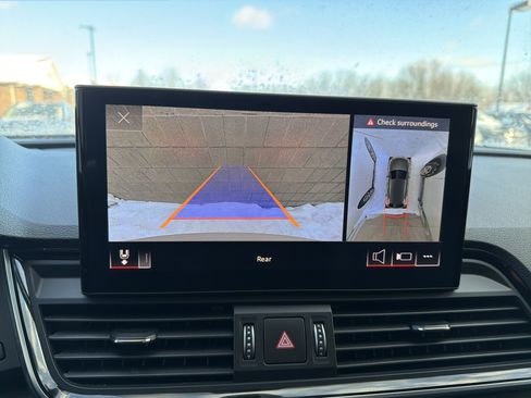 Used 2022 Audi Q5 2.0T Premium Plus image 17